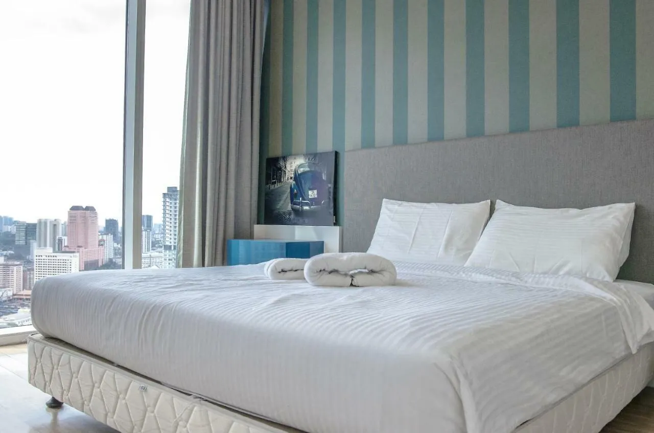 Platinum Suite Klcc @ Penguin Homes